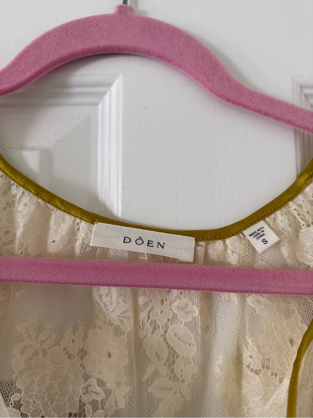 Doen Camri Top in Chartreuse - Picture 4 of 4